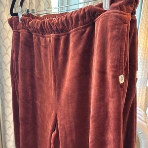 Women’s UGG Velour Joggers in Rust